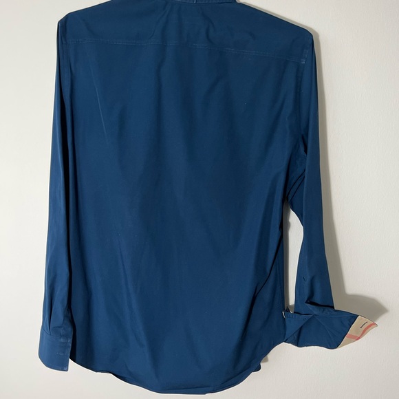 Burberry shirt - Picture 2 of 3